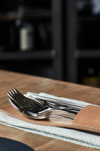 Table Noir - Couverts 108 - Brillant