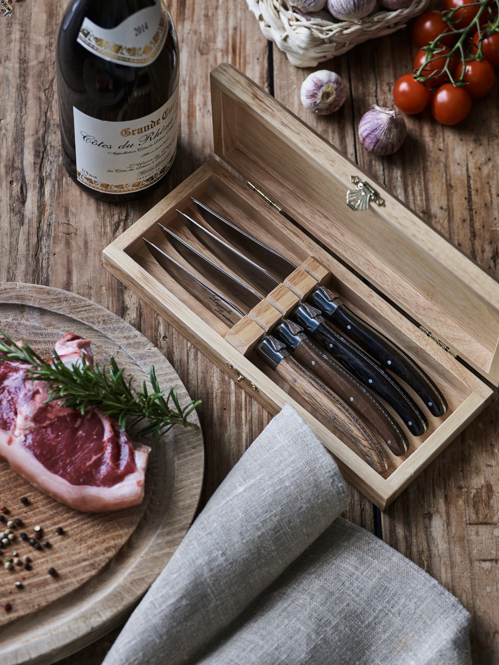 Laguiole Le couteau bois mixtes (Ebène, Wengé, Noyer, Chêne)