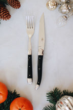 Couteaux Forge De Laguiole avec manches en corne foncée